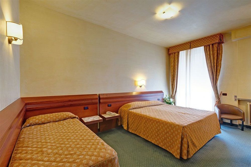 Hotel Grifone Firenze Esterno foto