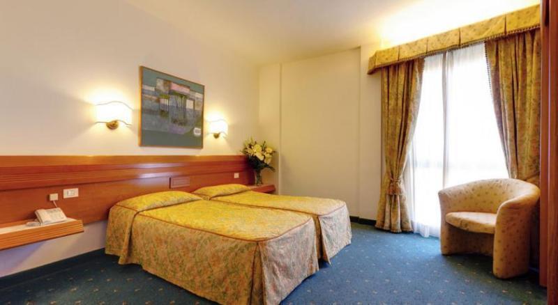 Hotel Grifone Firenze Esterno foto